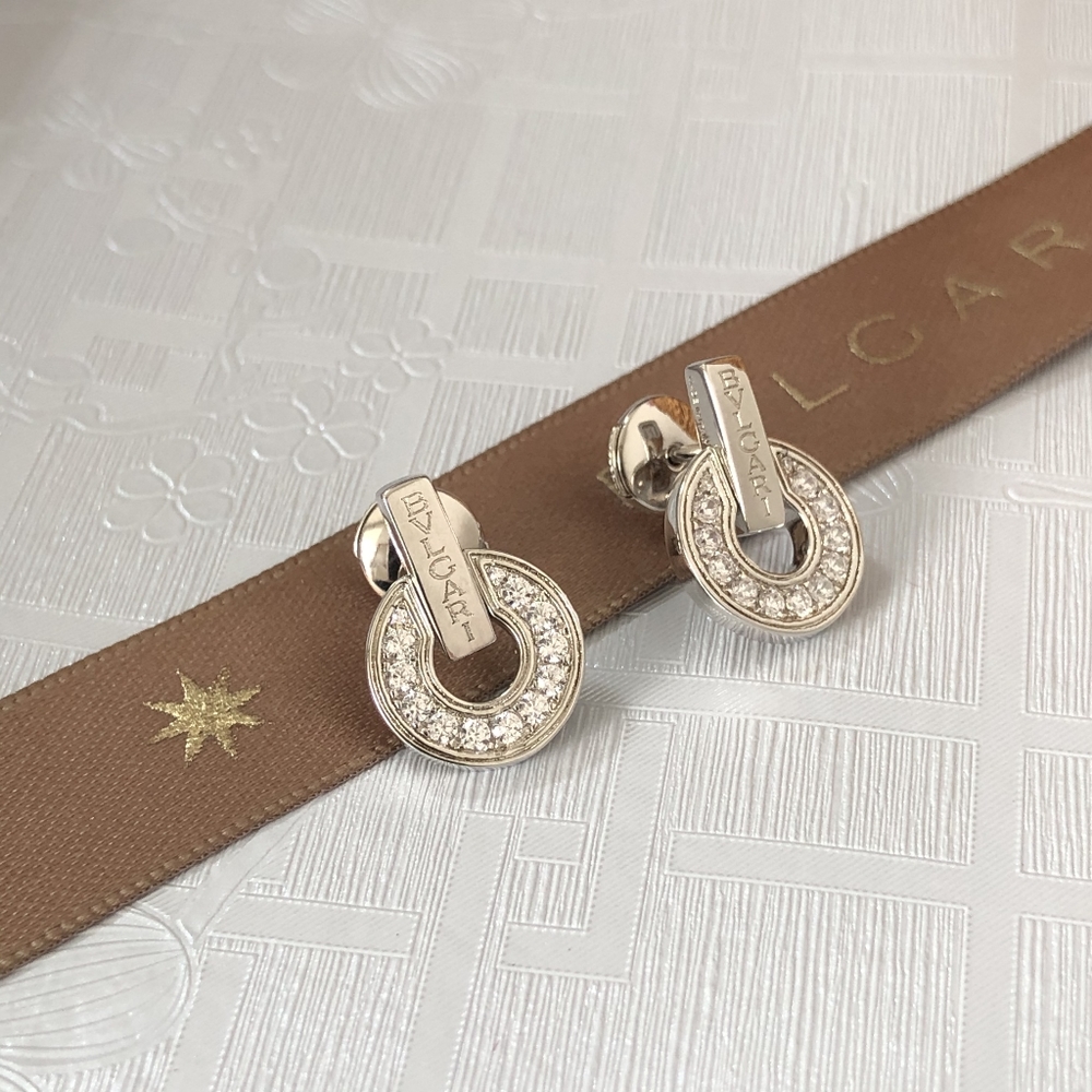 Women's 18K White Gold Diamond Stud Earrings